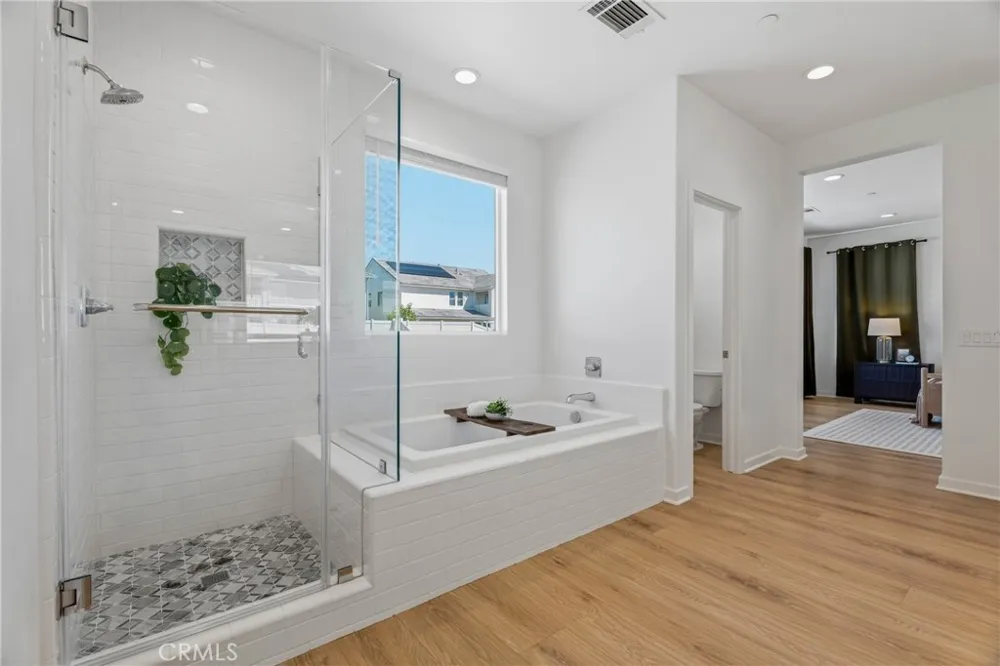 28526 Sparrow Saugus, CA 91350