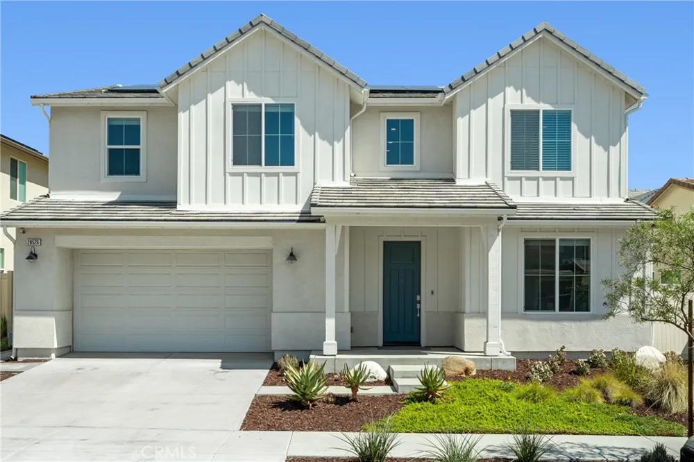 28526 Sparrow Saugus, CA 91350