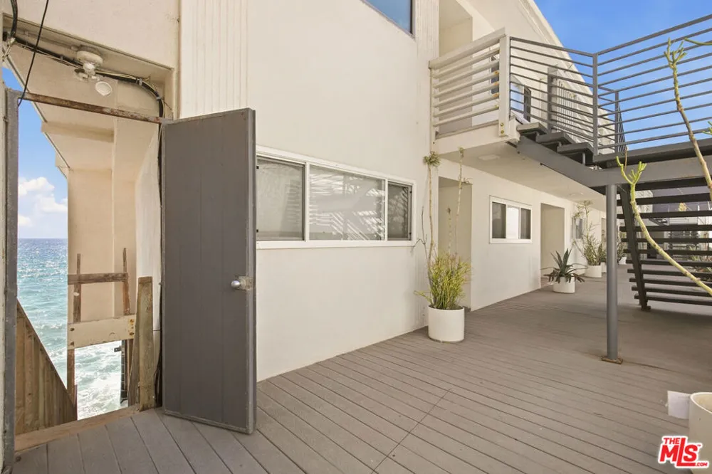 20638 Pacific Coast Highway #12 Malibu, CA 90265