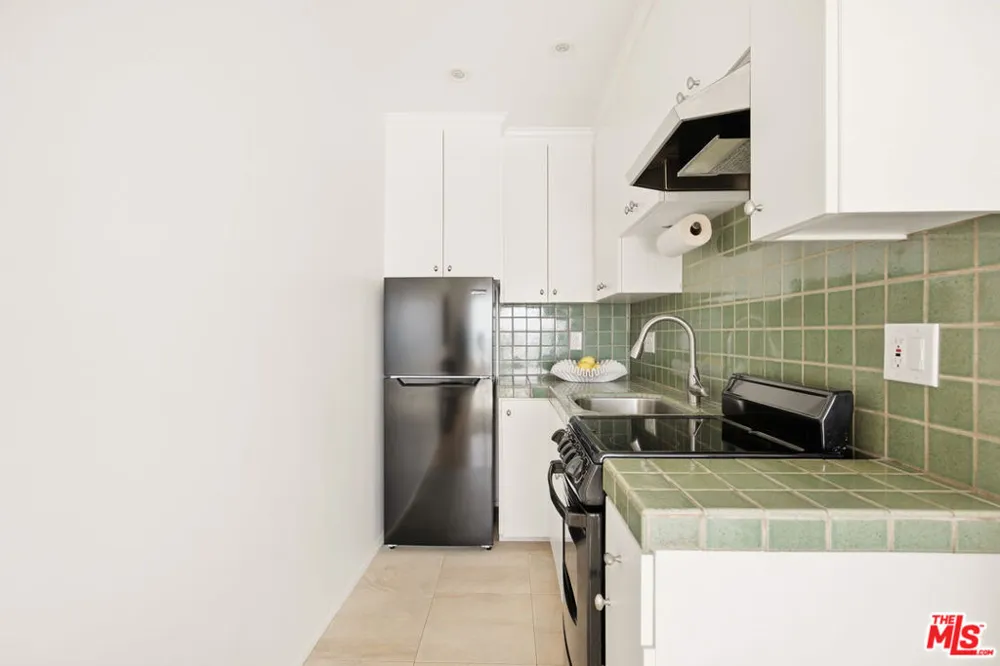 20638 Pacific Coast Highway #12 Malibu, CA 90265