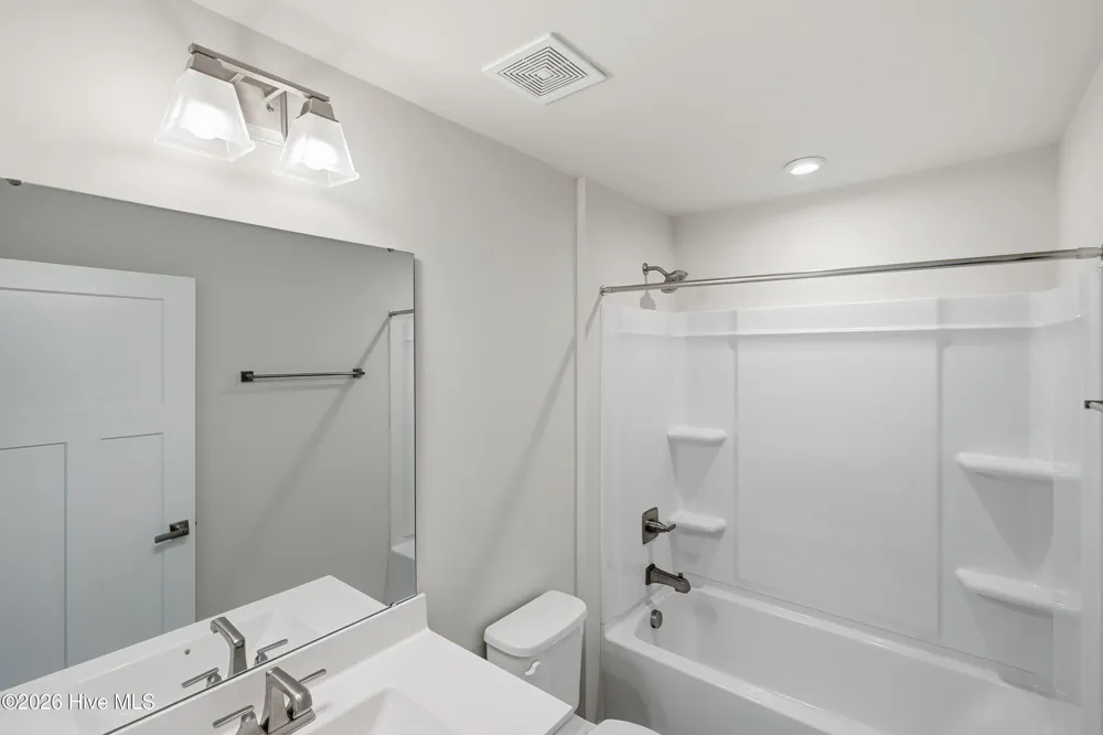 1523 Pine Log Trail NE Bolivia, NC 28422