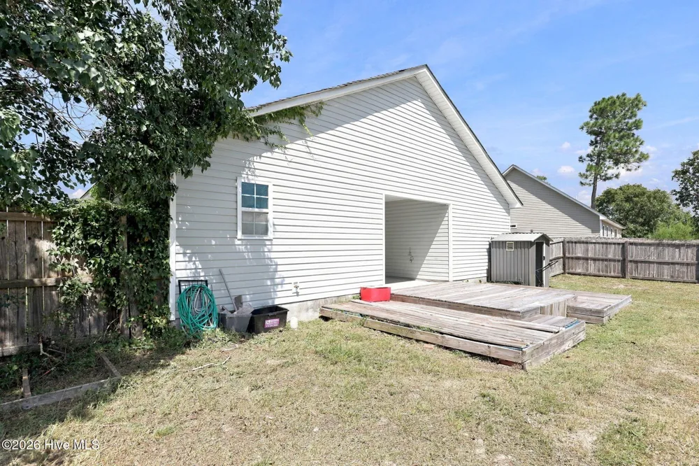 164 Rosemary Avenue Hubert, NC 28539