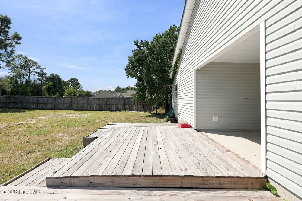164 Rosemary Avenue Hubert, NC 28539