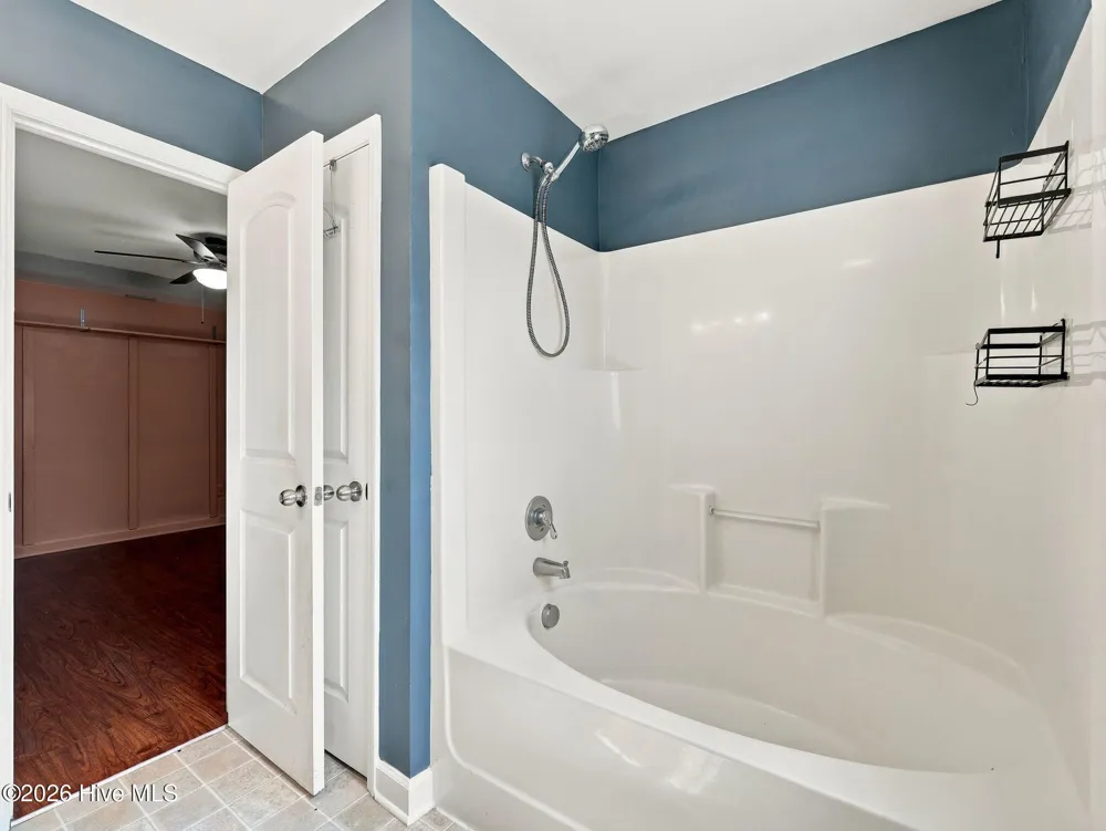 164 Rosemary Avenue Hubert, NC 28539