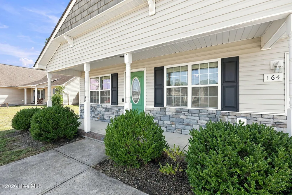 164 Rosemary Avenue Hubert, NC 28539