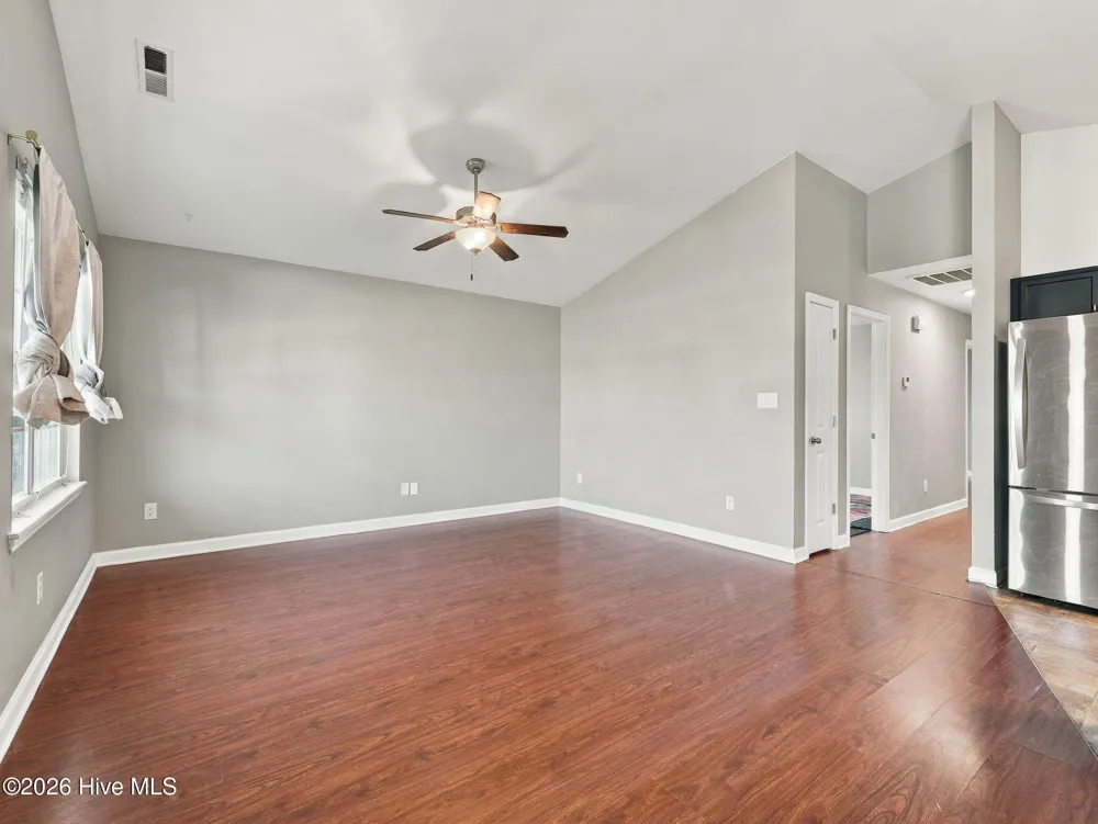 164 Rosemary Avenue Hubert, NC 28539