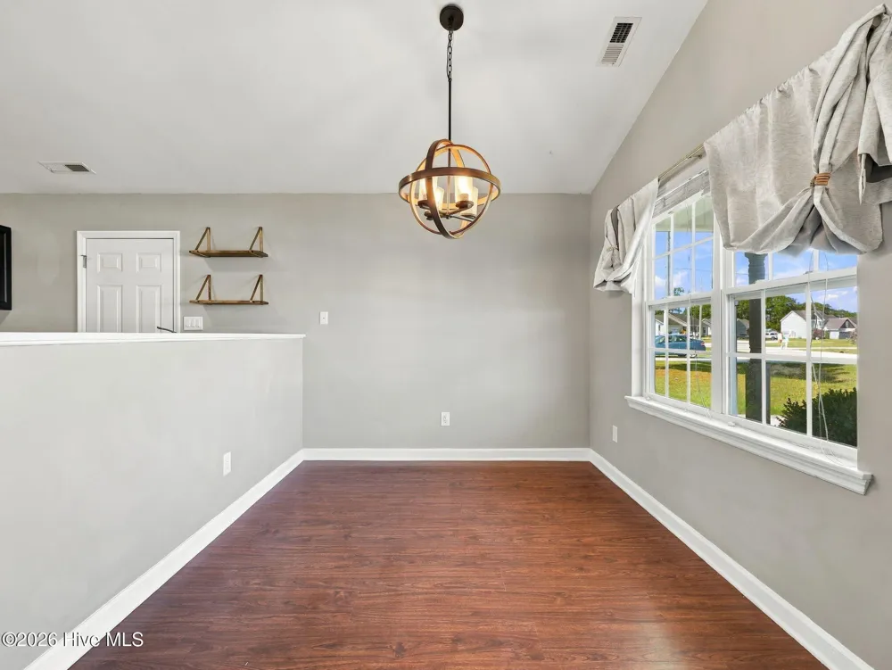 164 Rosemary Avenue Hubert, NC 28539