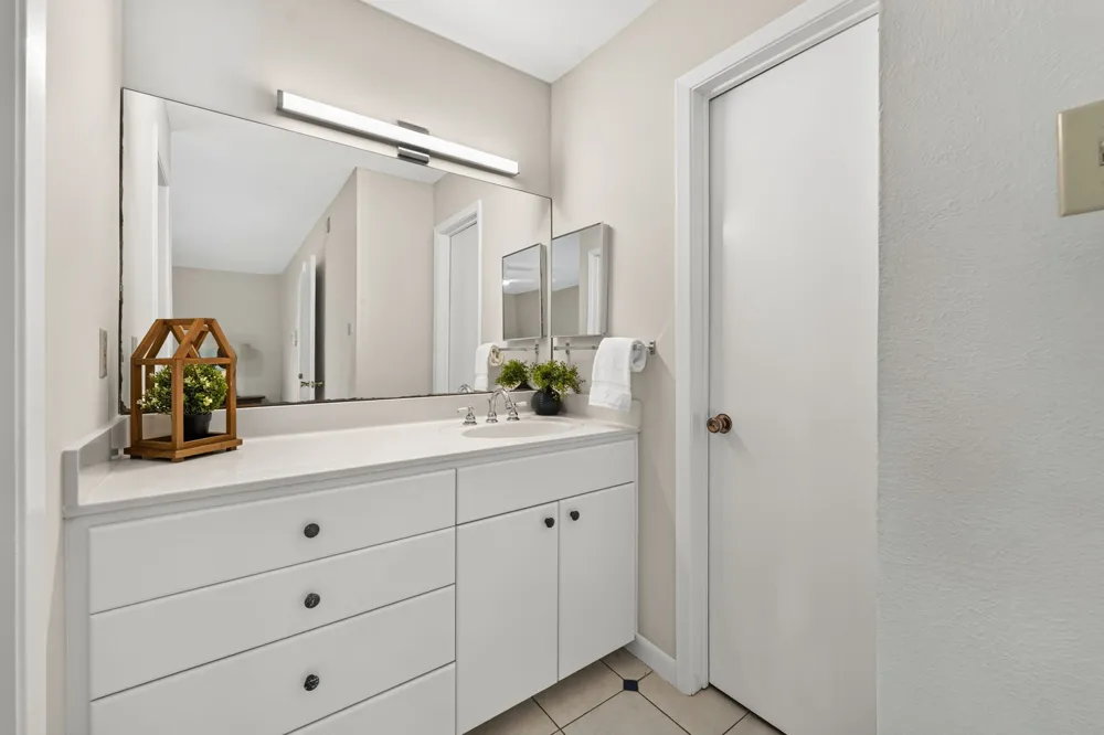 4159 Steck Avenue #115 Austin, TX 78759