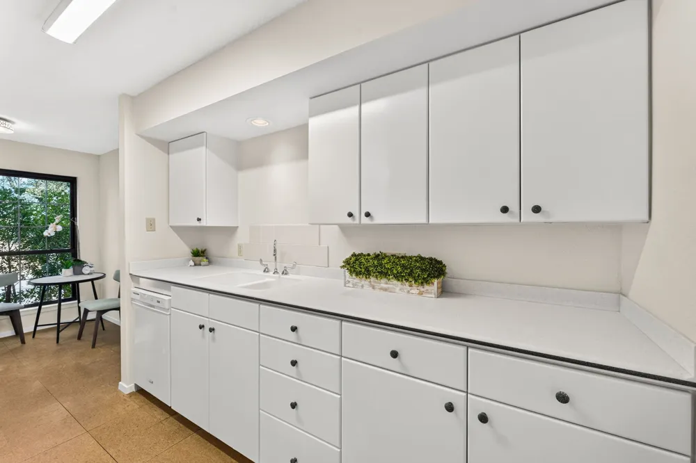 4159 Steck Avenue #115 Austin, TX 78759