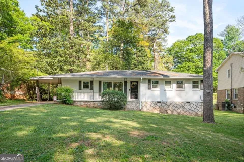 1428 Sandy LN