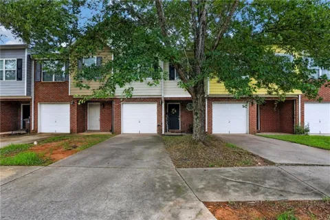 1720 Formosa Lane