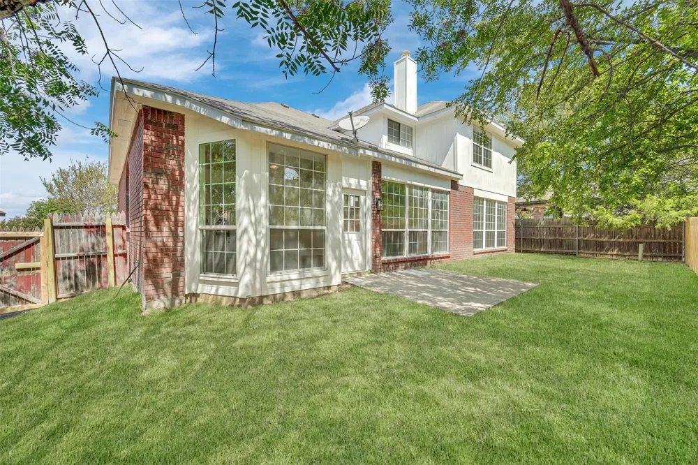8316 Autumncrest Court Dallas, TX 75249