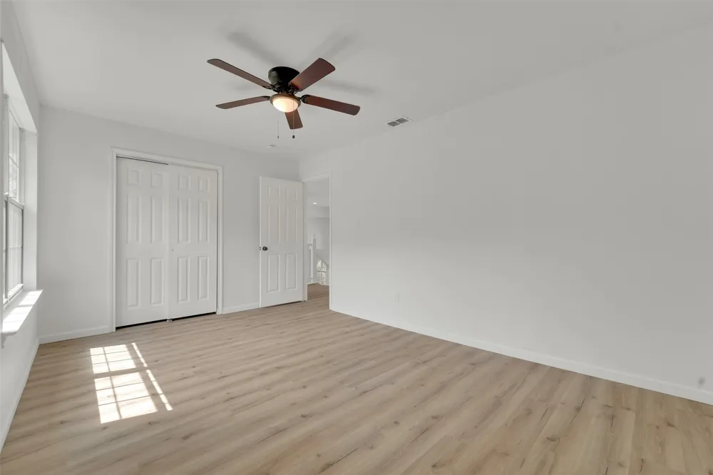8316 Autumncrest Court Dallas, TX 75249