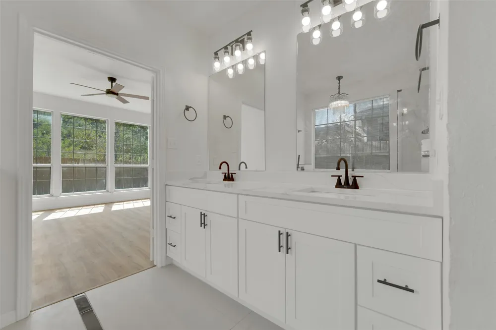 8316 Autumncrest Court Dallas, TX 75249