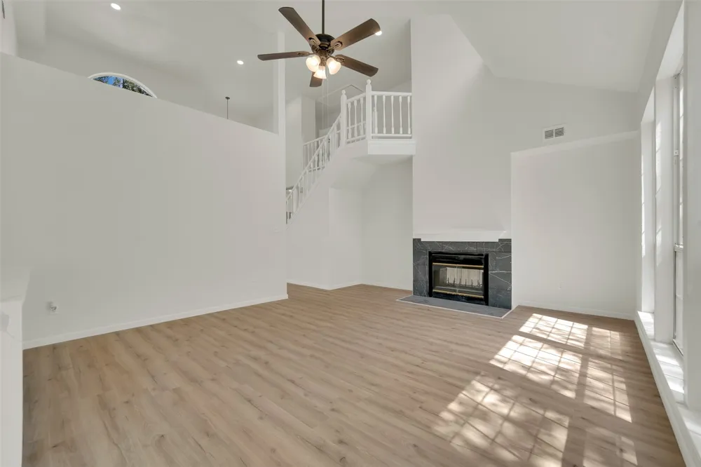 8316 Autumncrest Court Dallas, TX 75249