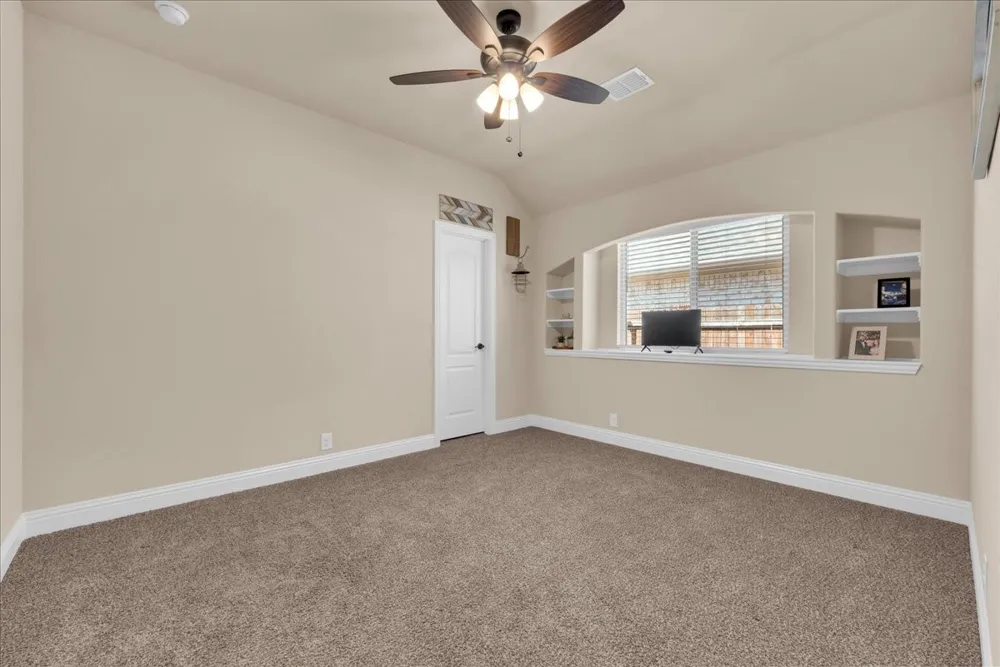 312 Brooklyn Lane Ponder, TX 76259