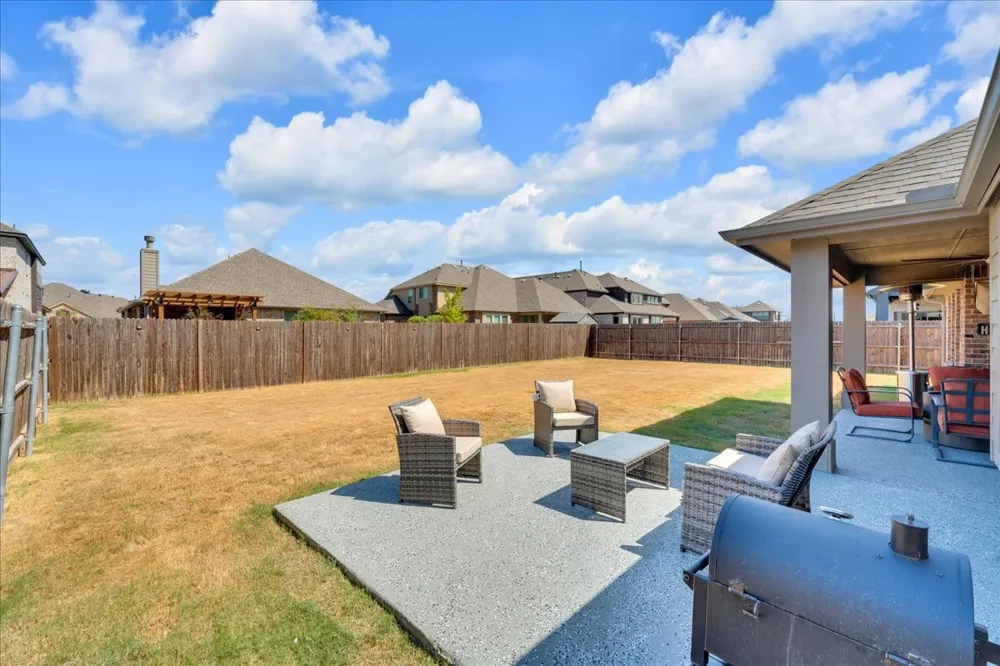 312 Brooklyn Lane Ponder, TX 76259