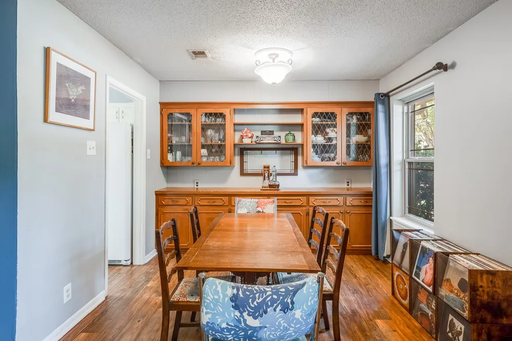 2702 Shoreline Drive Sherman, TX 75092