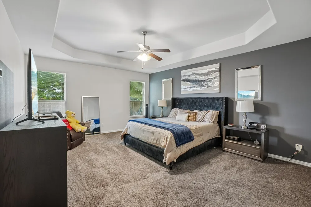706 Dover Drive Midlothian, TX 76065