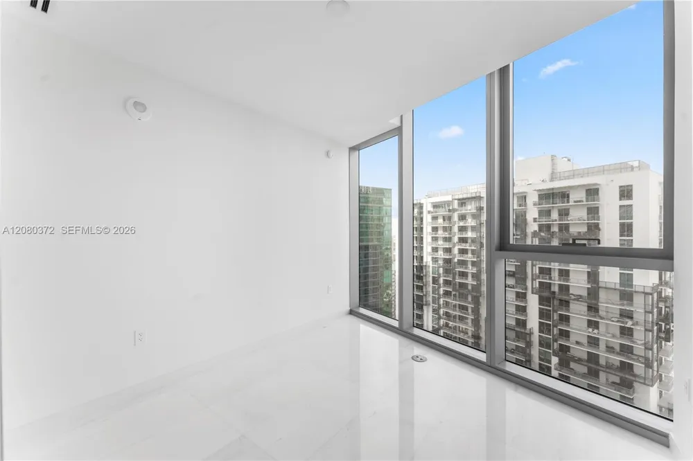 300 Biscayne Blvd Way #4102 Miami, FL 33131