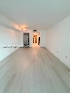 1200 Brickell Bay Dr #2416 Miami, FL 33131
