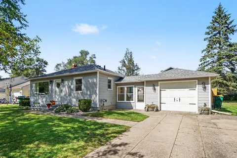 809 Pasma Avenue