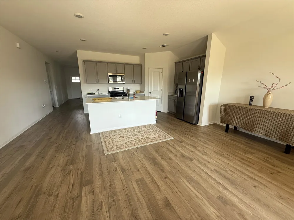 2348 Ranny Cove Leander, TX 78641