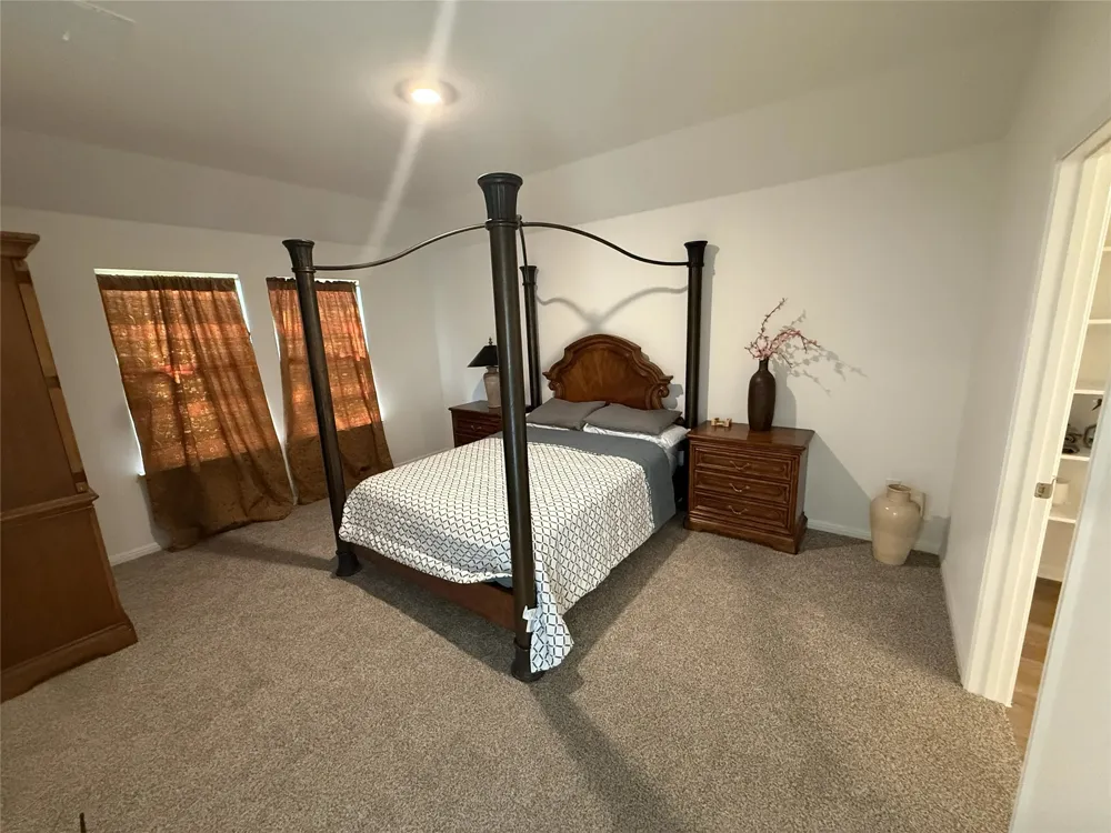 2348 Ranny Cove Leander, TX 78641