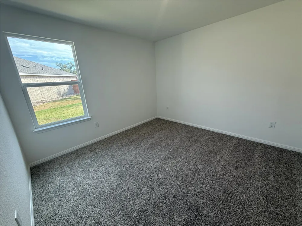 2348 Ranny Cove Leander, TX 78641