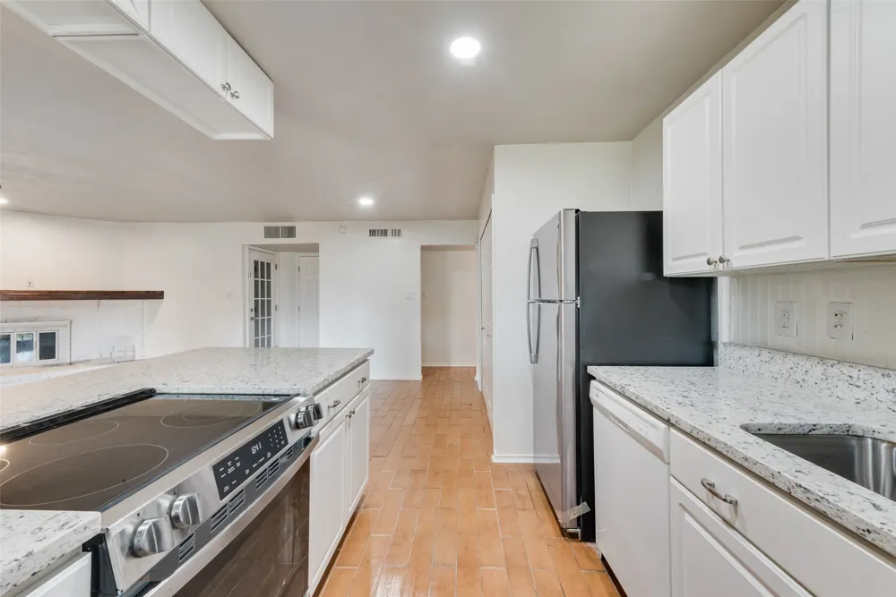 515 Forestwood Drive Forney, TX 75126