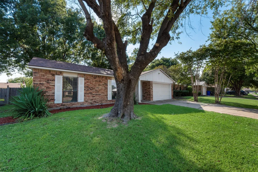 515 Forestwood Drive Forney, TX 75126