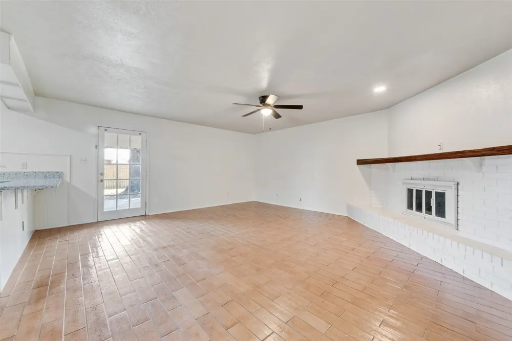 515 Forestwood Drive Forney, TX 75126