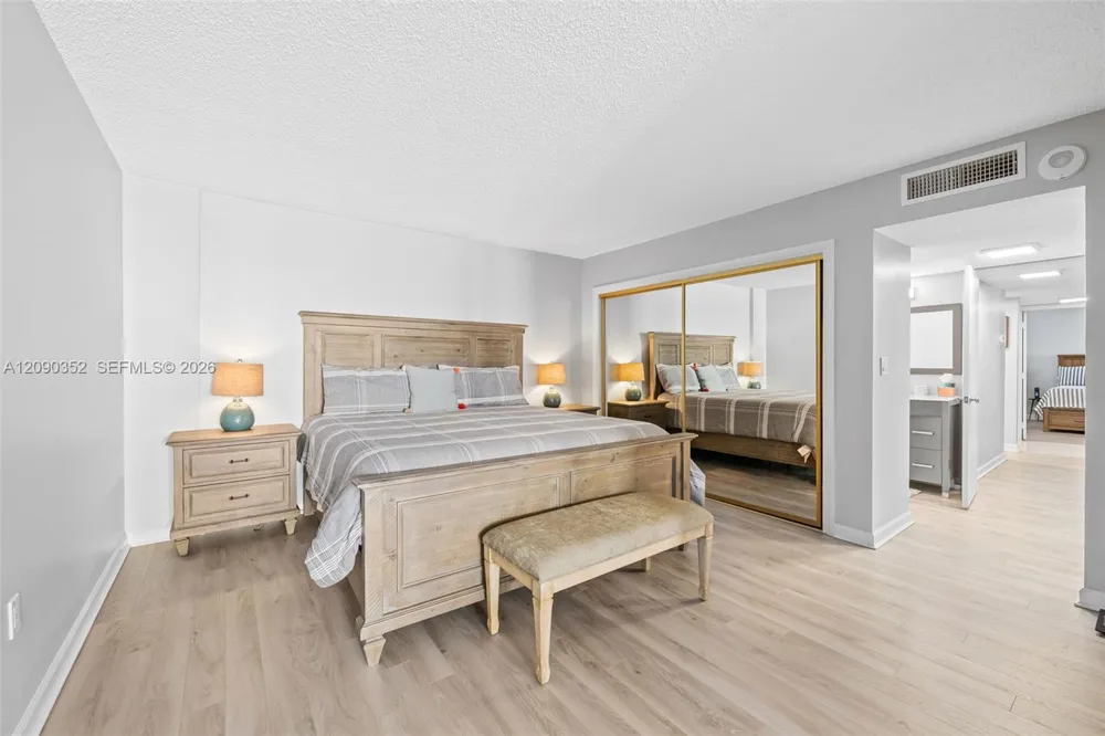 1401 S Ocean Blvd #407 Pompano Beach, FL 33062