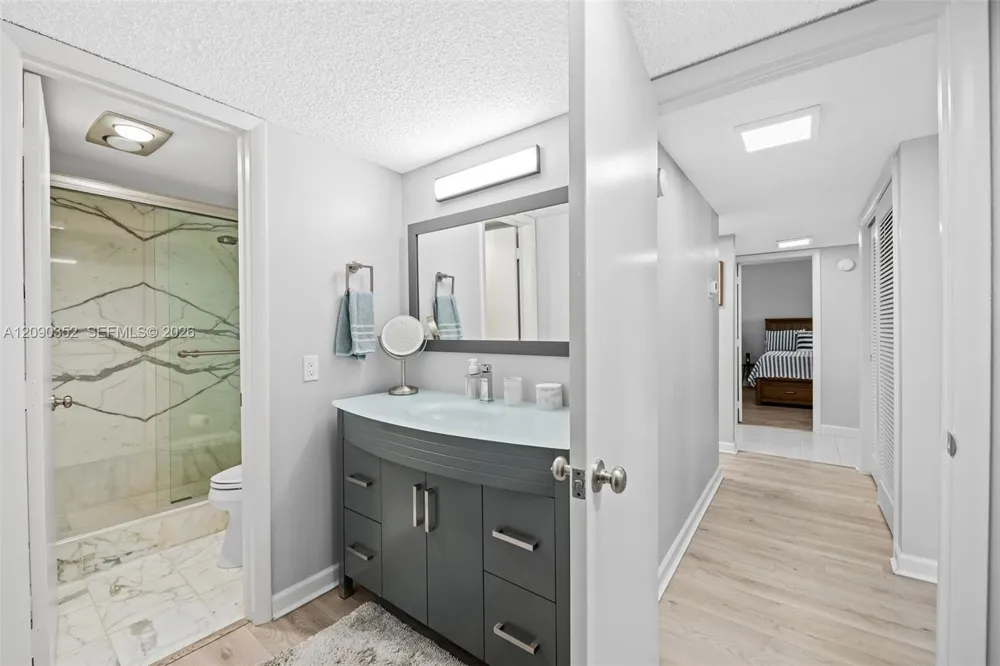 1401 S Ocean Blvd #407 Pompano Beach, FL 33062