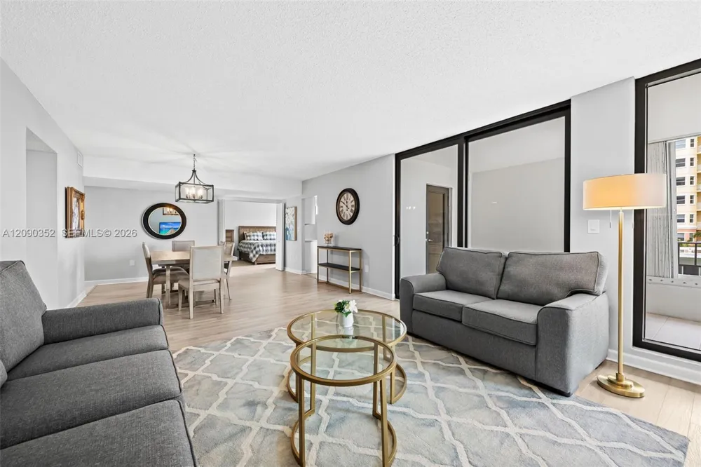 1401 S Ocean Blvd #407 Pompano Beach, FL 33062