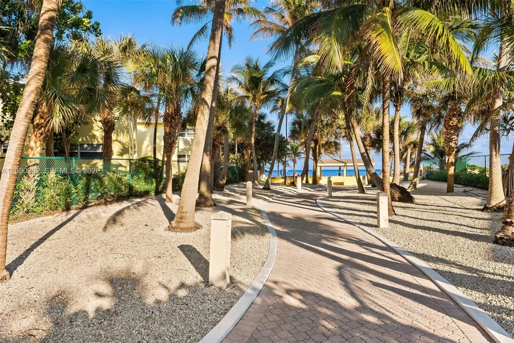 1401 S Ocean Blvd #407 Pompano Beach, FL 33062