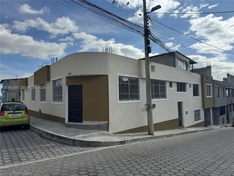 5 La madrid Y la Ecuatoriana