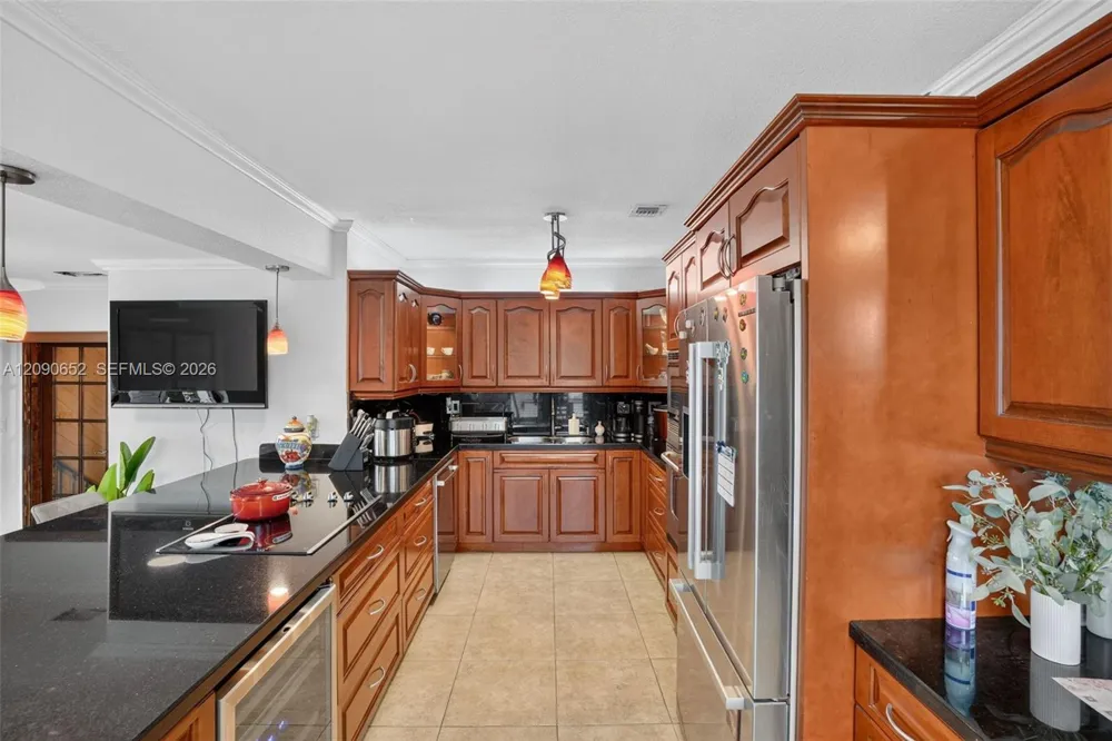 7911 SW 18th Ter Miami, FL 33155