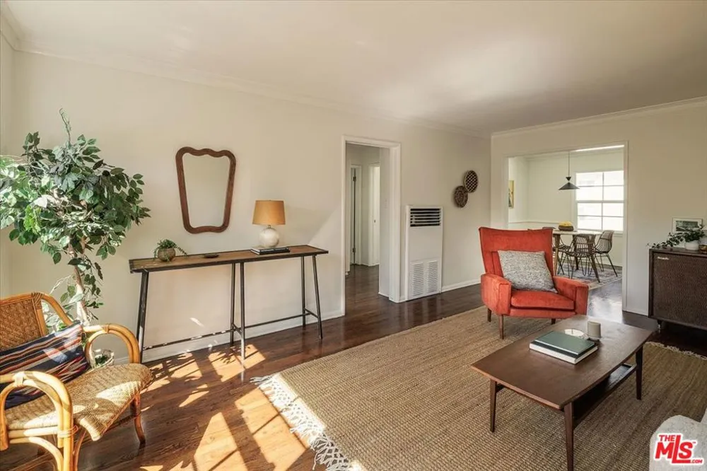 4113 Perlita Avenue #C Los Angeles, CA 90039