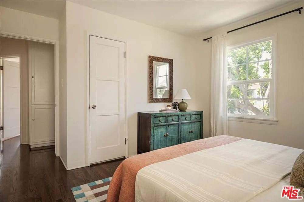 4113 Perlita Avenue #C Los Angeles, CA 90039