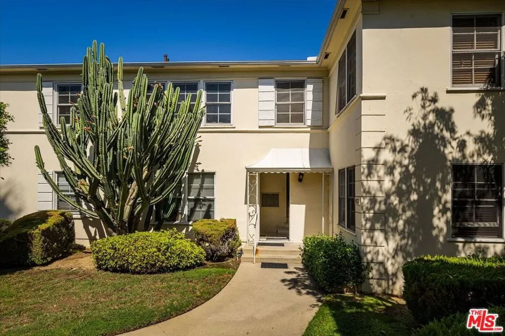 4113 Perlita Avenue #C Los Angeles, CA 90039
