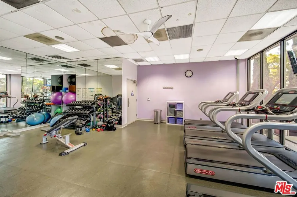 2160 Century Park East #103 Los Angeles, CA 90067