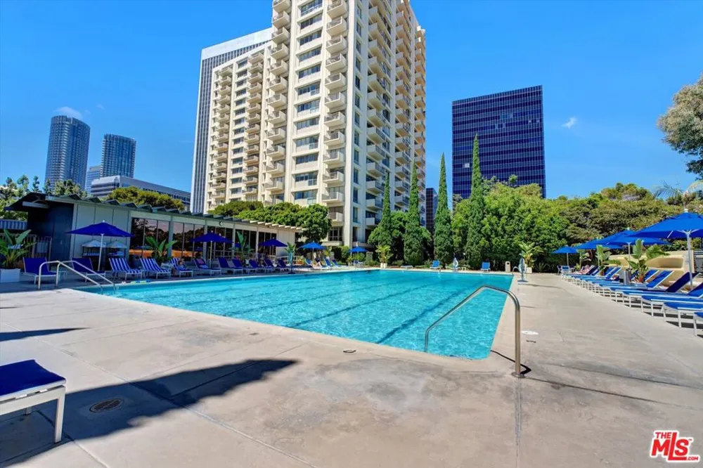 2160 Century Park East #103 Los Angeles, CA 90067