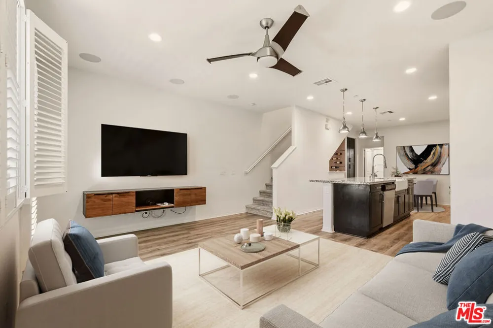 2479 S Tapestry Way Anaheim, CA 92802