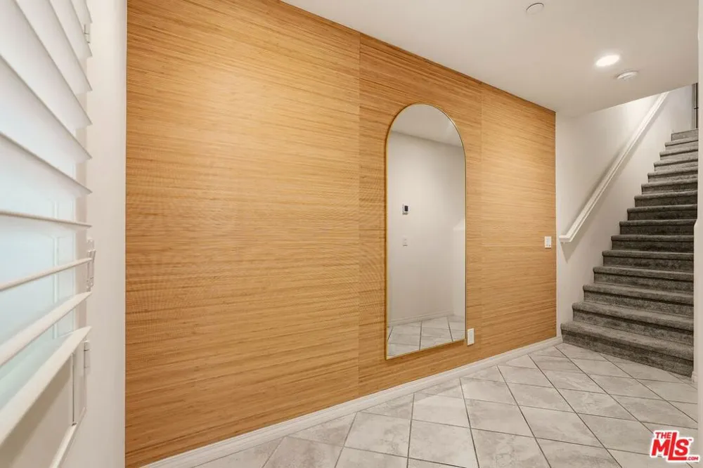 2479 S Tapestry Way Anaheim, CA 92802