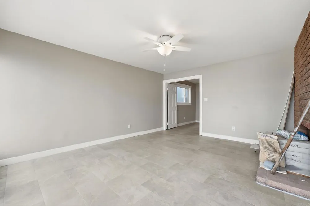 1550 Seacoast Drive #C Imperial Beach, CA 91932