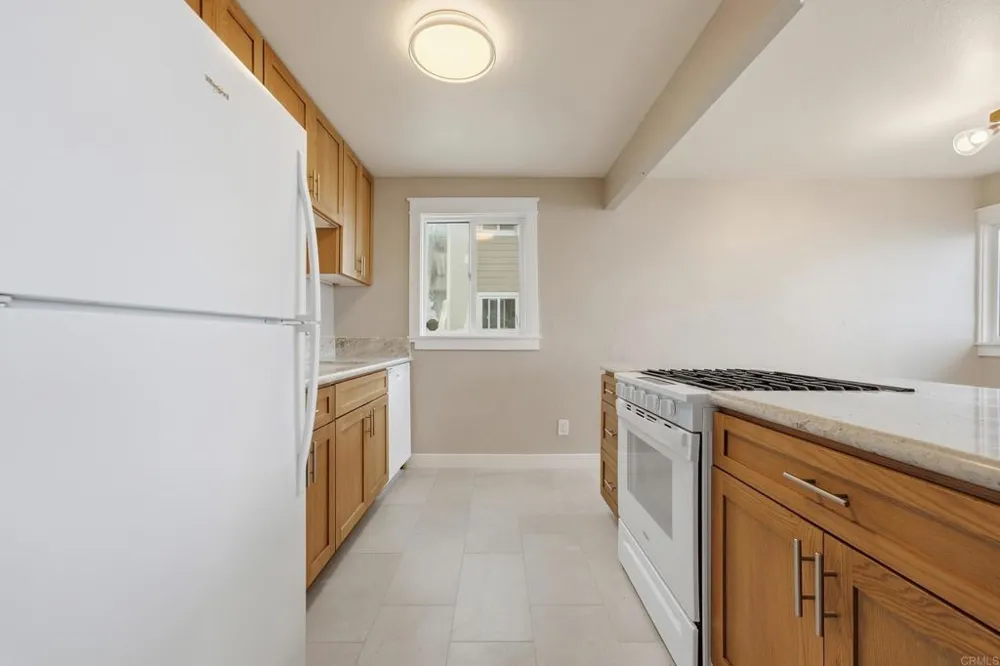 1550 Seacoast Drive #C Imperial Beach, CA 91932