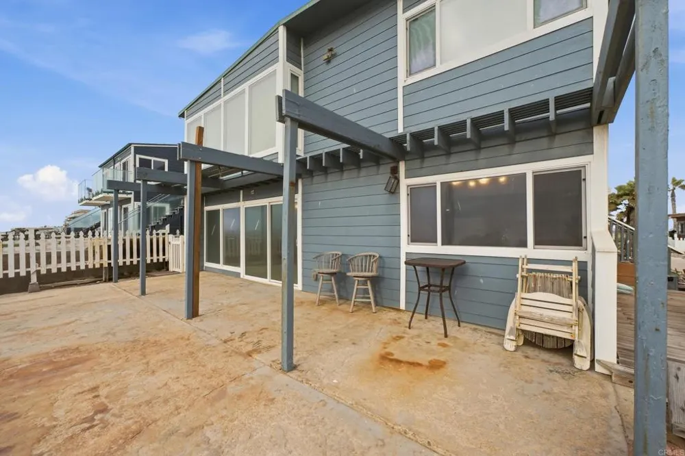 1550 Seacoast Drive #C Imperial Beach, CA 91932