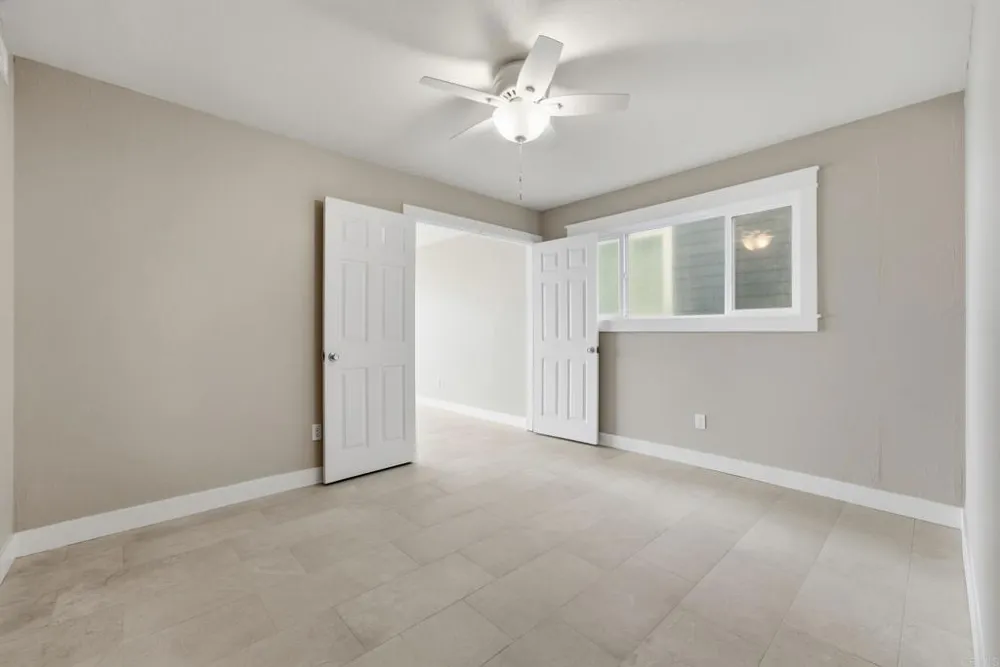 1550 Seacoast Drive #C Imperial Beach, CA 91932