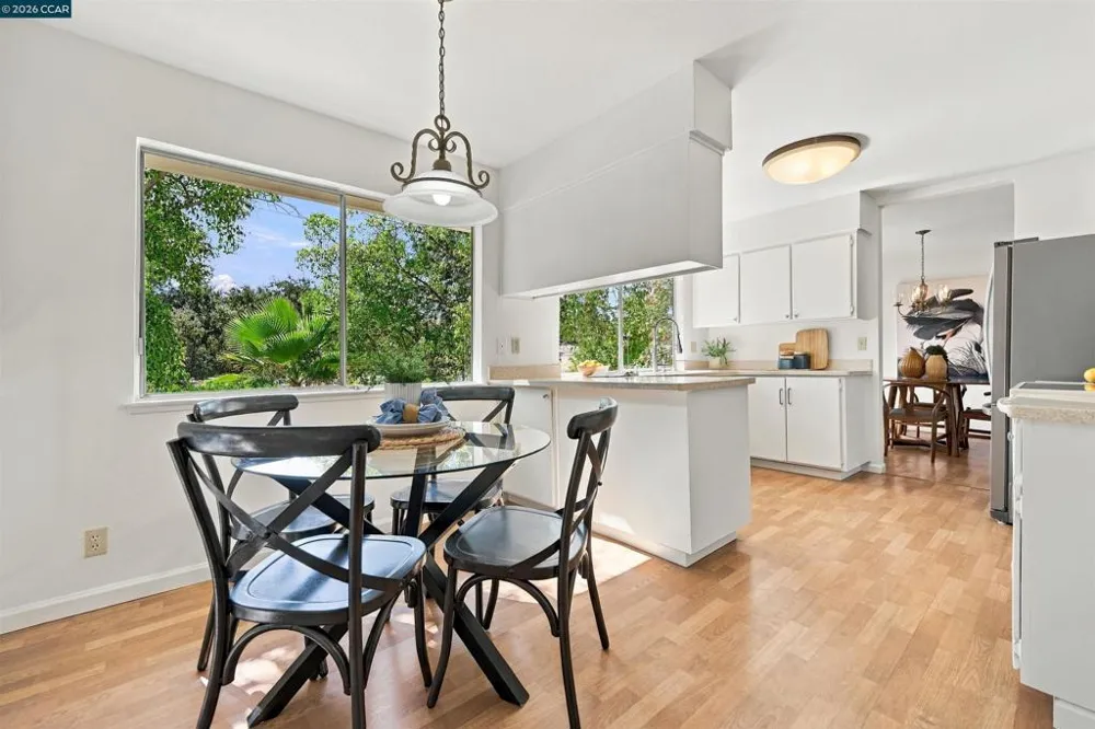5378 Meadow Wood Place Concord, CA 94521